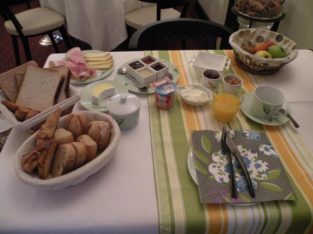 Le Moulin Du Gastronome Otel Charnay-lès-Mâcon Dış mekan fotoğraf